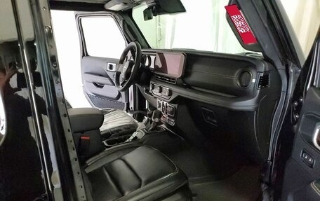 Jeep Wrangler, 2024 год, 16 599 999 рублей, 24 фотография