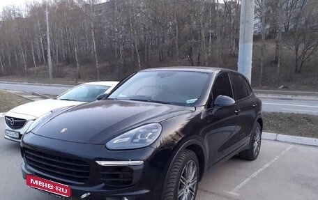 Porsche Cayenne III, 2015 год, 2 700 000 рублей, 2 фотография