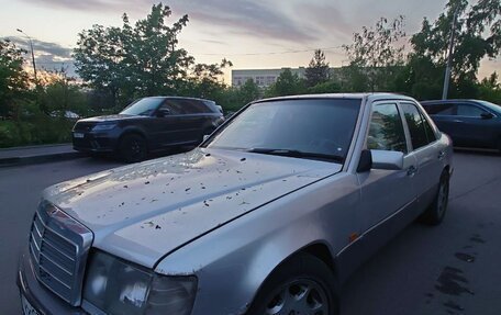 Mercedes-Benz E-Класс, 1993 год, 200 000 рублей, 3 фотография