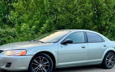 Dodge Stratus II, 2004 год, 399 000 рублей, 3 фотография