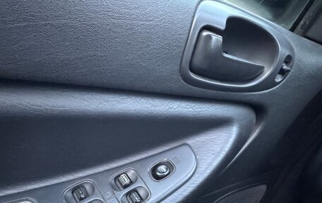 Dodge Stratus II, 2004 год, 399 000 рублей, 17 фотография