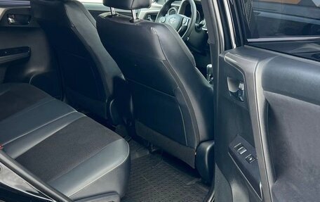Toyota RAV4, 2016 год, 2 439 000 рублей, 23 фотография