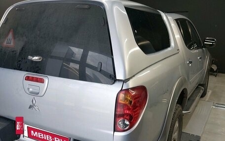 Mitsubishi L200 IV рестайлинг, 2011 год, 1 327 000 рублей, 4 фотография