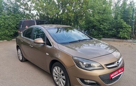 Opel Astra J, 2013 год, 850 000 рублей, 3 фотография