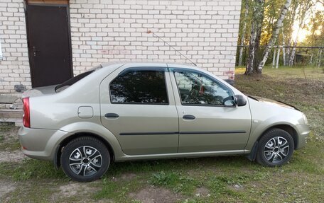 Renault Logan I, 2012 год, 500 000 рублей, 3 фотография
