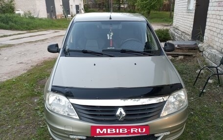 Renault Logan I, 2012 год, 500 000 рублей, 2 фотография