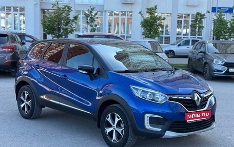 Renault Kaptur I рестайлинг, 2020 год, 1 360 000 рублей, 1 фотография