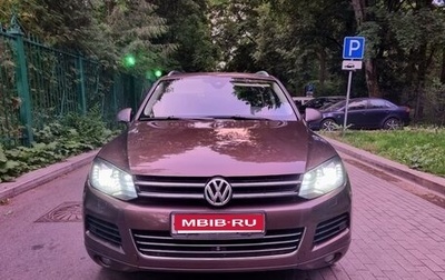 Volkswagen Touareg III, 2011 год, 2 300 000 рублей, 1 фотография