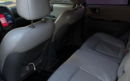 Hyundai Santa Fe III рестайлинг, 2005 год, 820 000 рублей, 13 фотография