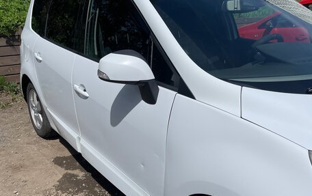 Renault Scenic III, 2011 год, 745 000 рублей, 6 фотография