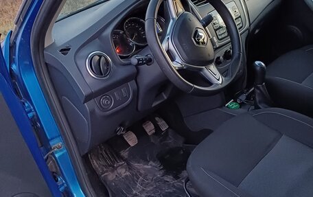 Renault Logan II, 2019 год, 1 200 000 рублей, 3 фотография