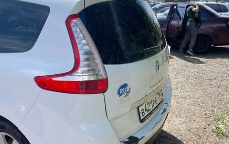 Renault Scenic III, 2011 год, 745 000 рублей, 15 фотография