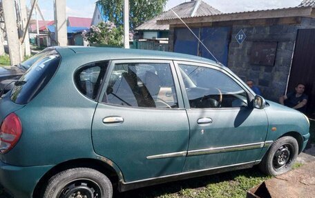 Toyota Duet, 2001 год, 350 000 рублей, 5 фотография