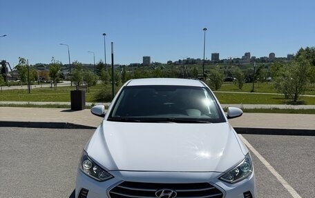 Hyundai Elantra VI рестайлинг, 2016 год, 1 450 000 рублей, 7 фотография