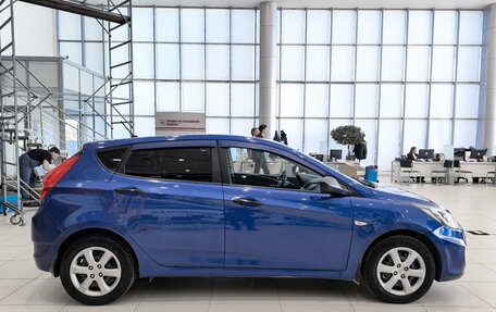 Hyundai Solaris II рестайлинг, 2013 год, 590 000 рублей, 8 фотография