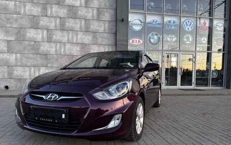 Hyundai Solaris II рестайлинг, 2011 год, 950 000 рублей, 7 фотография