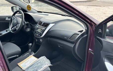Hyundai Solaris II рестайлинг, 2011 год, 950 000 рублей, 9 фотография