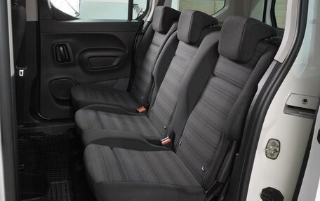 Opel Combo E, 2018 год, 1 889 000 рублей, 9 фотография