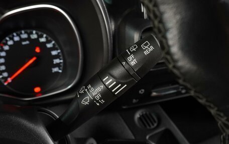 Opel Combo E, 2018 год, 1 889 000 рублей, 18 фотография