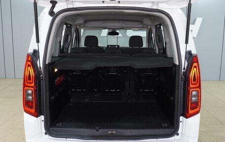 Opel Combo E, 2018 год, 1 889 000 рублей, 22 фотография