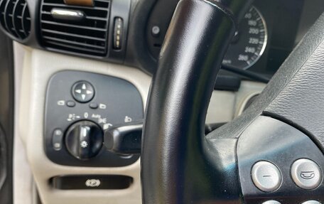 Mercedes-Benz C-Класс, 2006 год, 500 000 рублей, 13 фотография