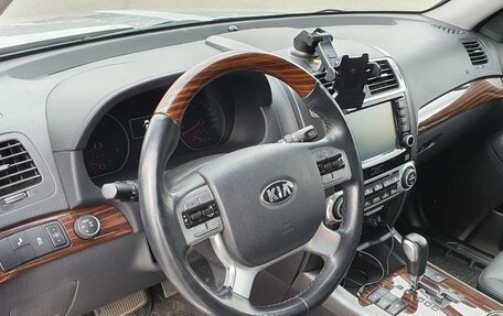 KIA Mohave I, 2017 год, 2 798 000 рублей, 21 фотография