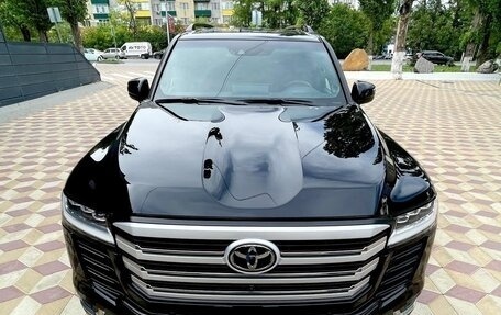 Toyota Land Cruiser, 2022 год, 11 900 000 рублей, 4 фотография