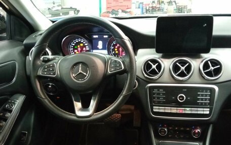 Mercedes-Benz GLA, 2017 год, 2 740 000 рублей, 5 фотография