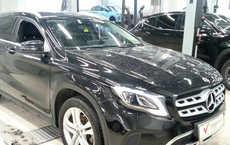 Mercedes-Benz GLA, 2017 год, 2 740 000 рублей, 2 фотография