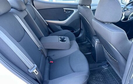 Hyundai Elantra V, 2013 год, 1 350 000 рублей, 26 фотография
