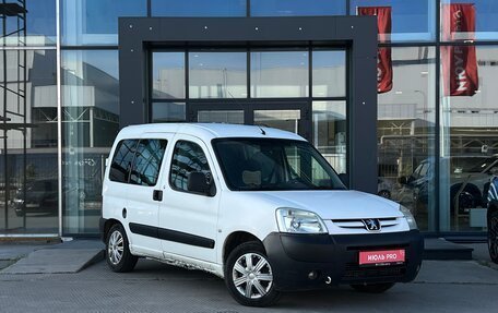 Peugeot Partner II рестайлинг 2, 2010 год, 300 000 рублей, 2 фотография