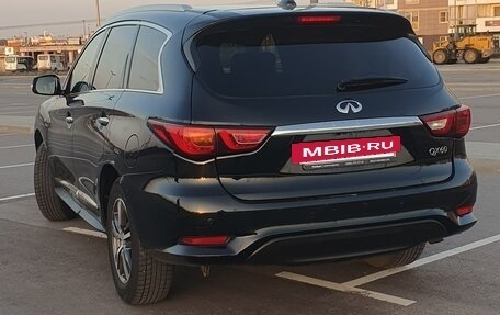 Infiniti QX60 I рестайлинг, 2017 год, 2 800 000 рублей, 6 фотография