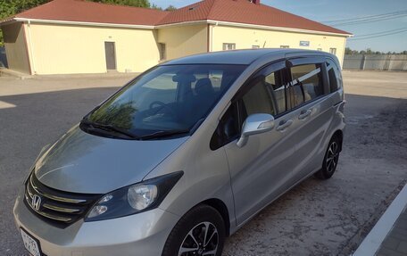 Honda Freed I, 2011 год, 1 450 000 рублей, 7 фотография