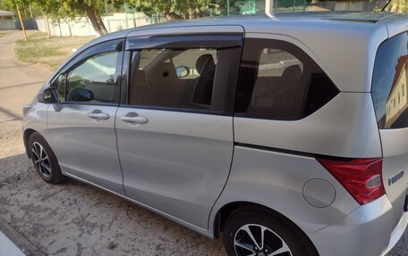 Honda Freed I, 2011 год, 1 450 000 рублей, 8 фотография