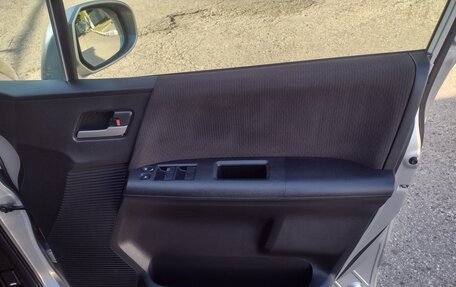 Honda Freed I, 2011 год, 1 450 000 рублей, 17 фотография