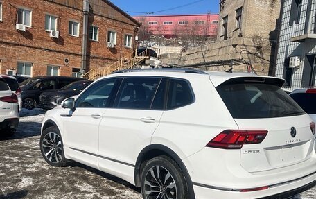Volkswagen Tiguan II, 2021 год, 3 750 000 рублей, 6 фотография