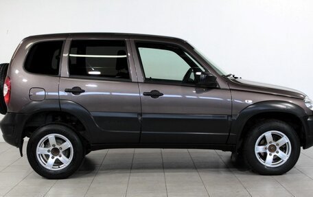 Chevrolet Niva I рестайлинг, 2019 год, 820 000 рублей, 4 фотография