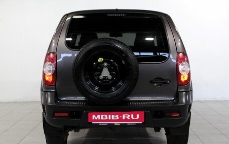 Chevrolet Niva I рестайлинг, 2019 год, 820 000 рублей, 6 фотография