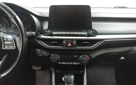 KIA K3, 2019 год, 1 819 000 рублей, 19 фотография