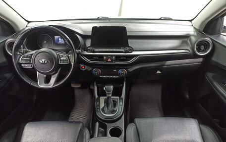KIA K3, 2019 год, 1 819 000 рублей, 18 фотография