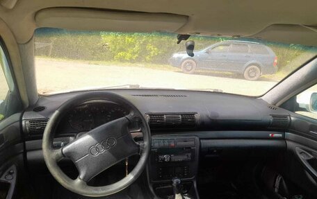 Audi A4, 1996 год, 290 000 рублей, 6 фотография