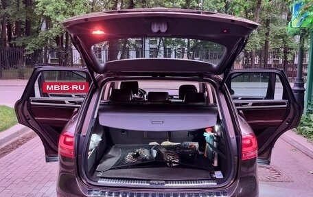 Volkswagen Touareg III, 2011 год, 2 300 000 рублей, 2 фотография