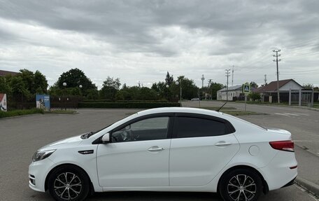 KIA Rio III рестайлинг, 2015 год, 980 000 рублей, 2 фотография