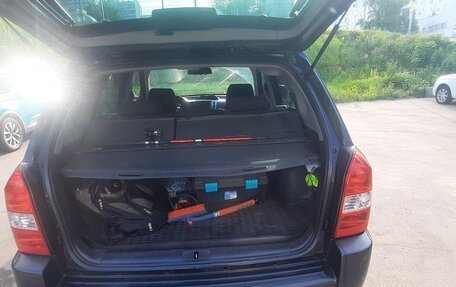 Hyundai Tucson III, 2006 год, 670 000 рублей, 17 фотография