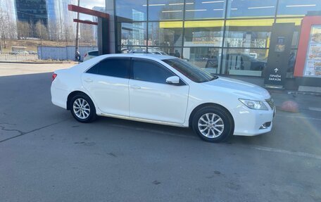 Toyota Camry, 2012 год, 1 210 000 рублей, 2 фотография