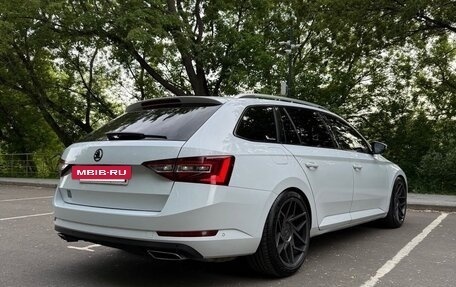 Skoda Superb III рестайлинг, 2016 год, 3 750 000 рублей, 24 фотография