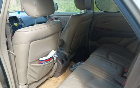 Lexus RX IV рестайлинг, 2000 год, 950 000 рублей, 8 фотография