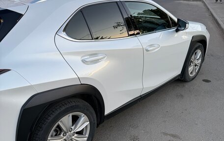 Lexus UX I, 2021 год, 3 400 000 рублей, 6 фотография