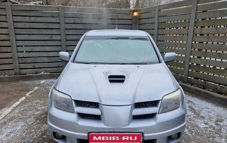Mitsubishi Outlander III рестайлинг 3, 2006 год, 464 000 рублей, 1 фотография