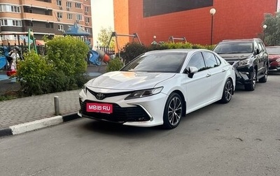 Toyota Camry, 2019 год, 2 350 000 рублей, 1 фотография